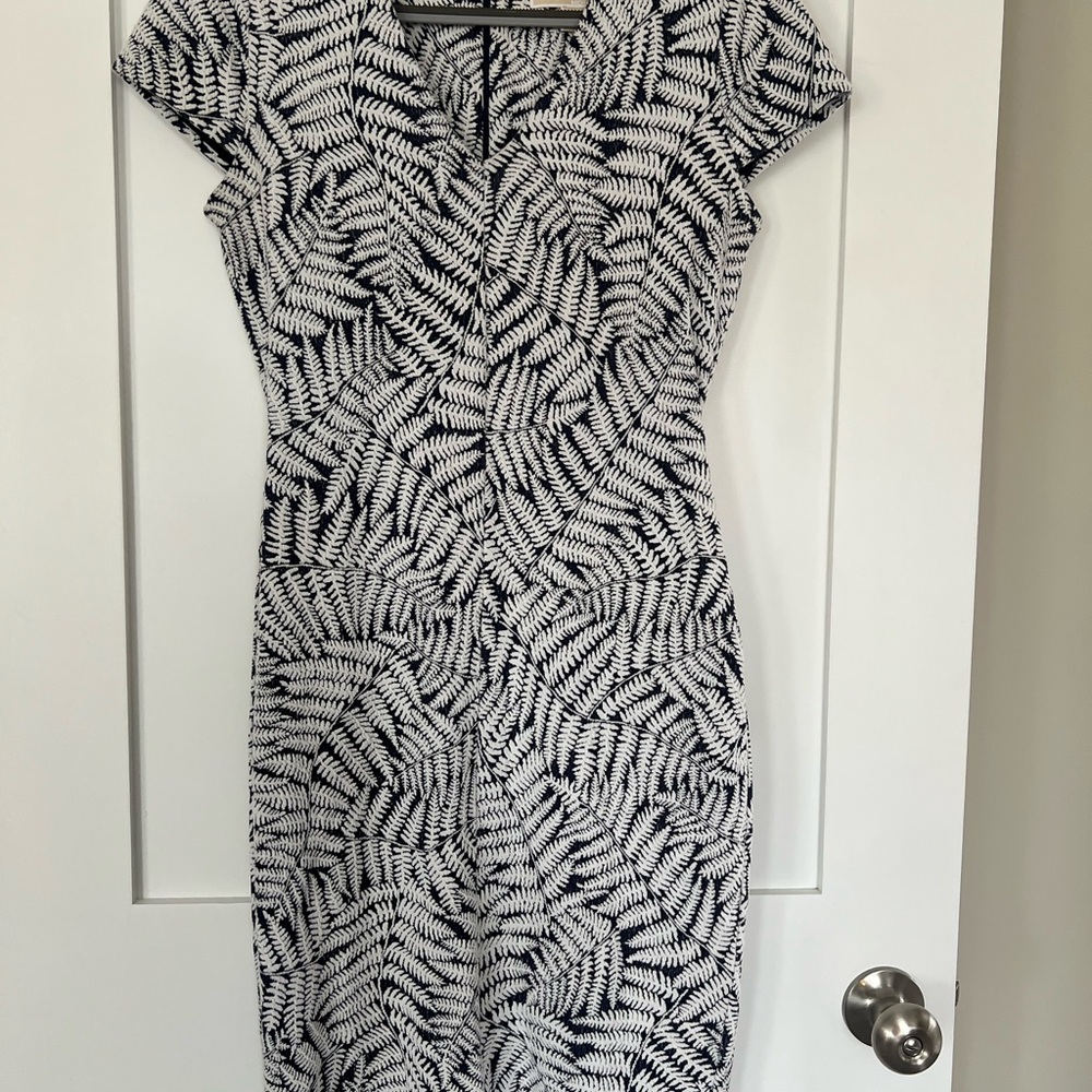 Michael Kors Leaf-Print Midi Dress